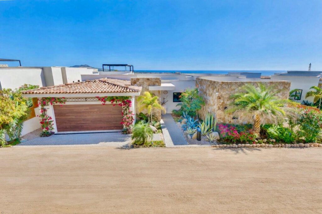Cabo Luxury Las Terrazas Set along the 15th hole of the El Cardonal Golf Course, panoramic vistas extend from rolling fairways to the Pacific, delivering striking sunrises and sunsets.This four-bedroom, 4.5-bath home blends refined design with seamless indoor-outdoor living. Open-concept interiors feature Palecek furnishings, while each bathroom showcases hand-painted Mexican tile for warmth and authenticity.Outdoor living includes a private pool and elevated hot tub, outdoor grill and wet bar, lush landscaping, and expansive terraces with golf course and ocean – #7, Las Terrazas, Pacific, Pacific, BS