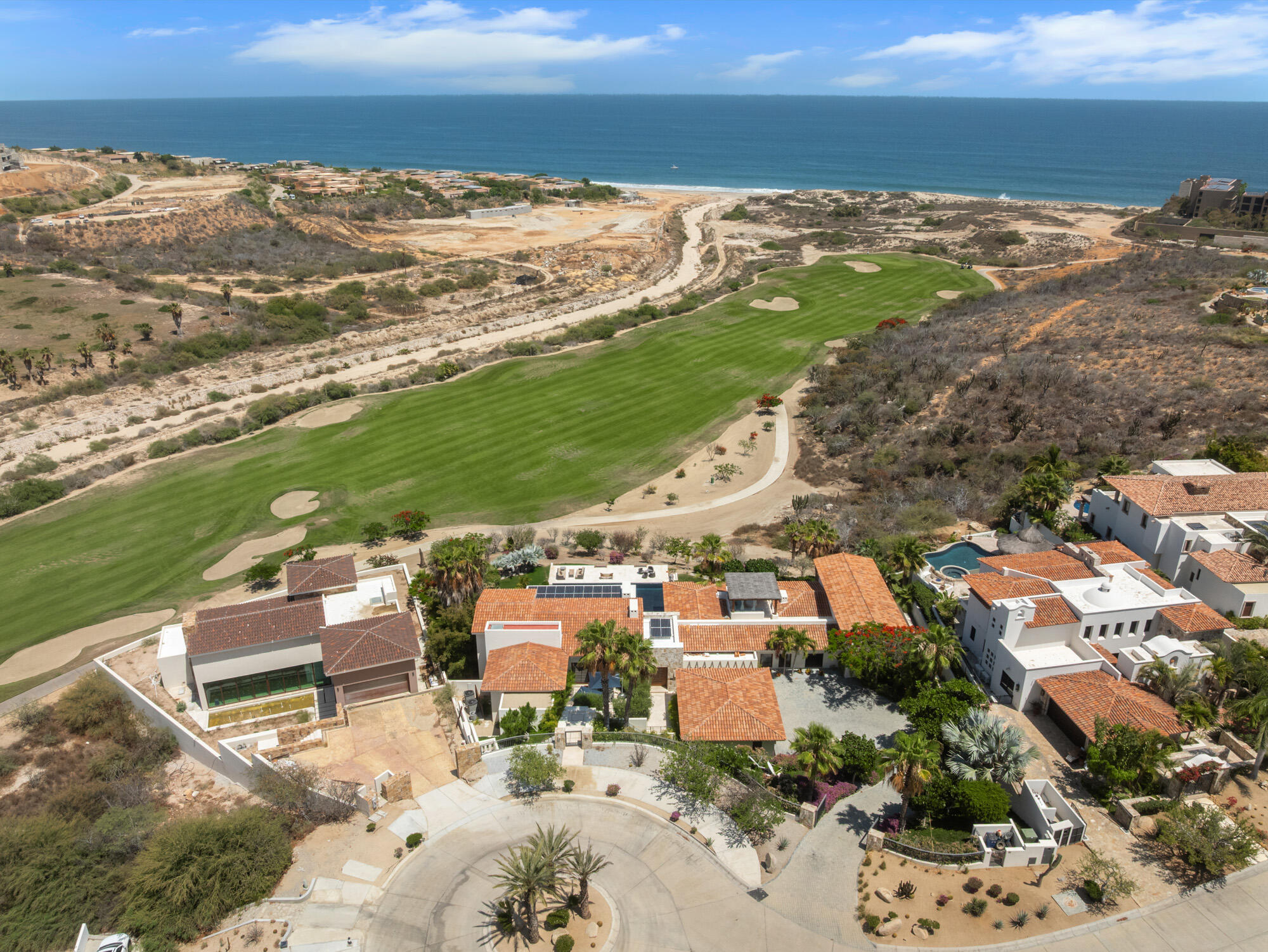 Cabo Luxury La Noria Stunning 7-Bedroom Estate with Private Casita - A True Gem!This beautifully designed 7 bedroom, 6 bath residence offers luxurious living with ample space for family, guests and entertaining. The property combines elegance, comfort and functionality in every detail. Perfectly positioned to capture breathtaking ocean for sale