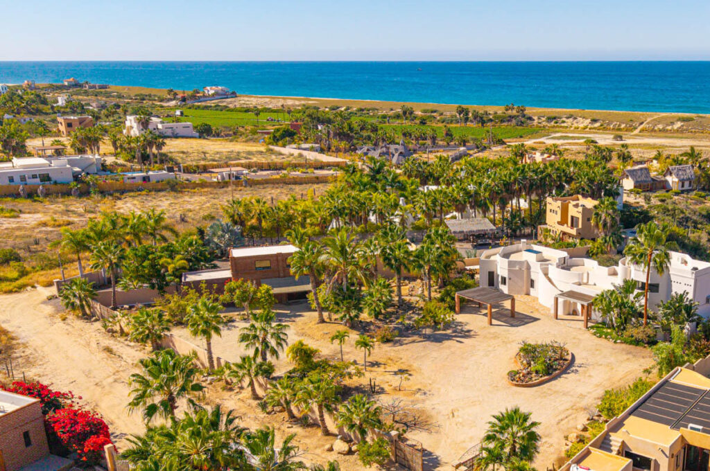 Cabo Luxury El Posito Aires Del Mar: Your Ultimate Coastal Sanctuarywith infinite horizons, wild desert and tropics coincide at the edge of the Pacific Ocean. This exceptional property features direct – Aires del Mar, Pacific, BS
