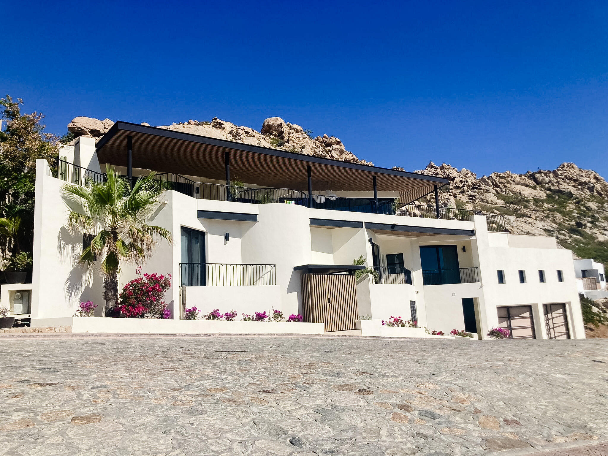 Cabo Luxury Pedregal Csl This unique 4-bedroom, 4.5-bathroom home offers breathtaking Pacific for sale