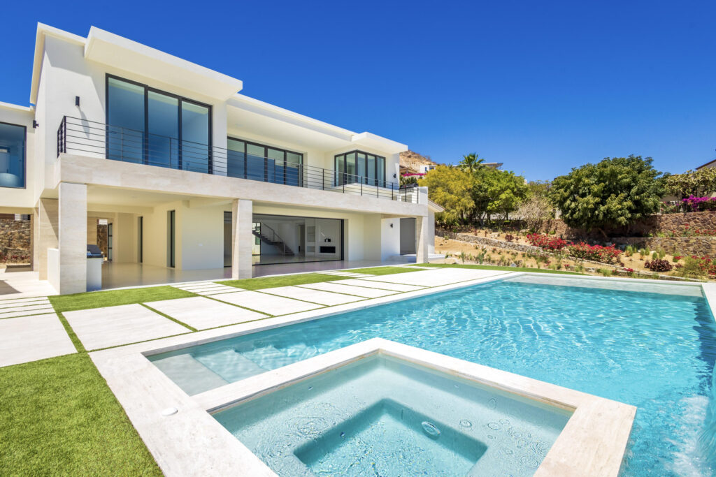 Cabo Luxury Section 1- Las Colinas Experience the ultimate in luxury living at Casa Corazon, where every detail has been meticulously crafted to create a truly exceptional home. With panoramic Sea of Cortez – Casa Corazon, San Jose Corridor, San Jose Corridor, BS