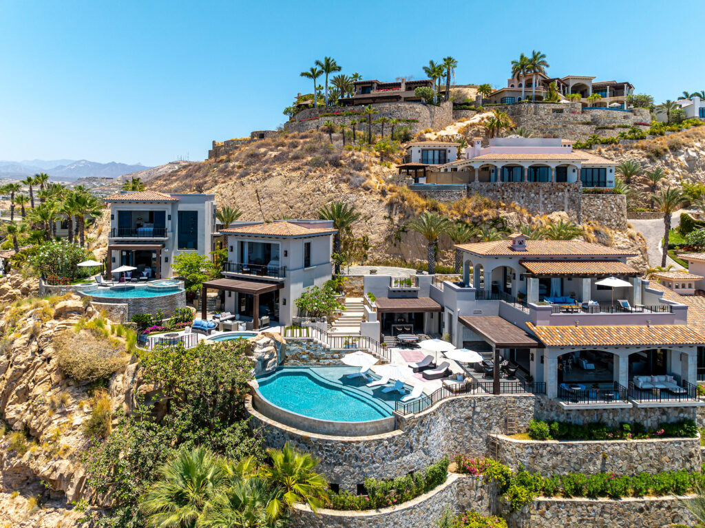 Cabo Luxury Villas Del Mar Casa Amore, a five-bedroom, four-full and four-half-bathrooms villa, is perched on a hilltop with – Casita 11, Casa Amore, San Jose Corridor, San Jose Corridor, BS