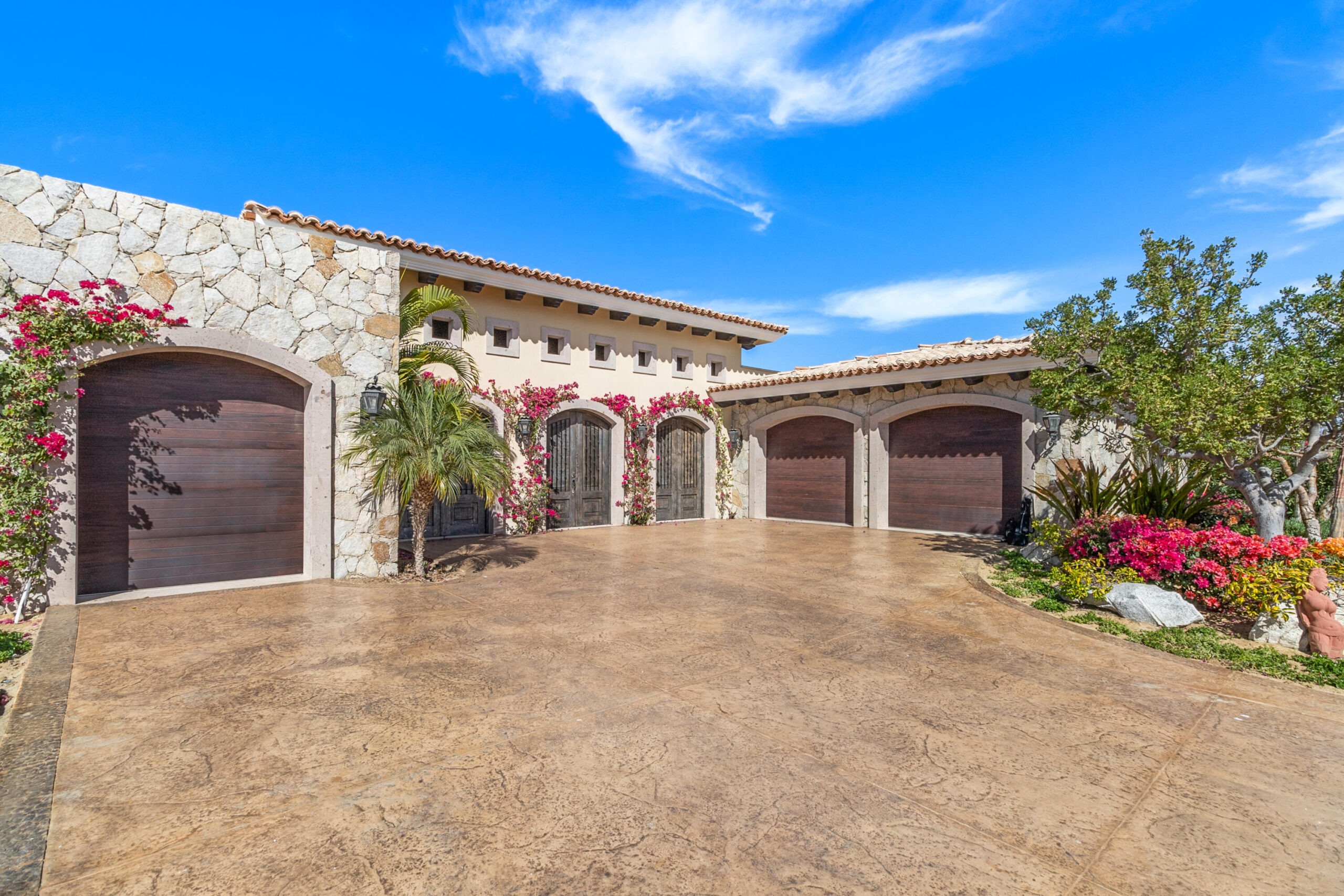 Cabo Luxury Golf Villas Welcome to the ultimate golf villa with for sale