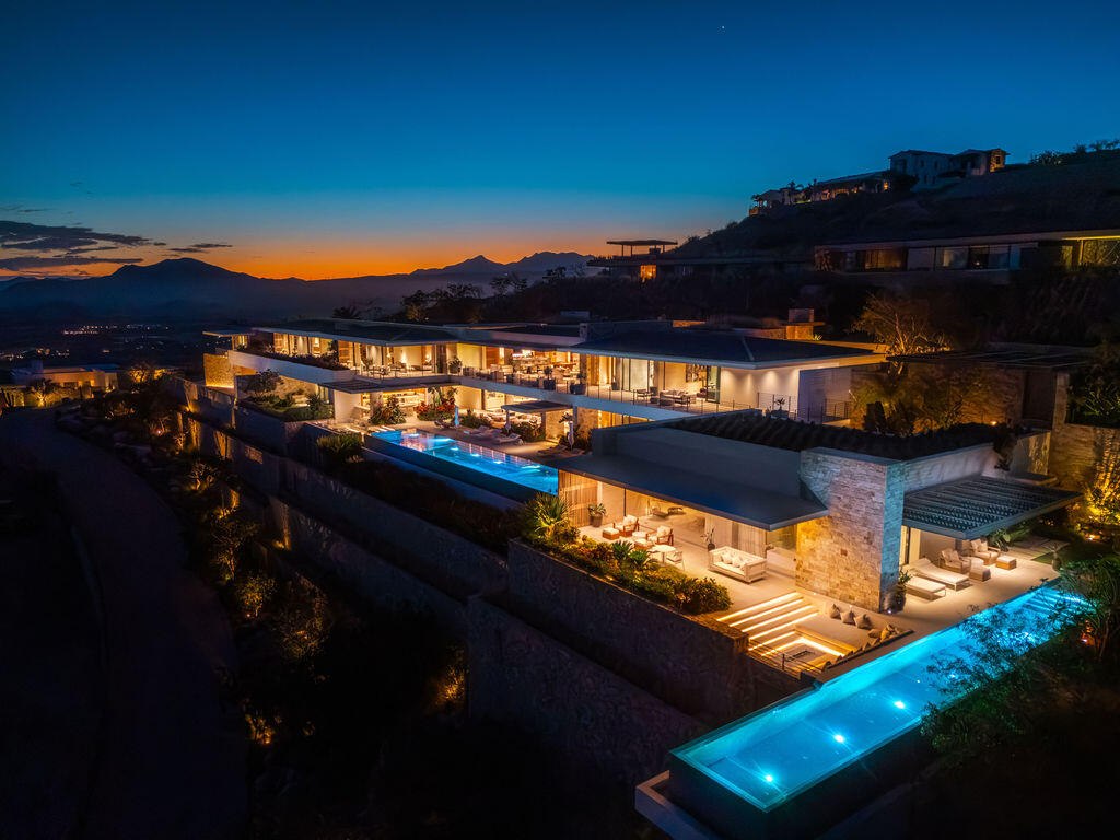 Cabo Luxury Section 1- Las Colinas A true one-of-one, The Nivel Estate is a bold architectural statement where scale, craftsmanship, and innovation converge. Spanning 18,000 square feet of seamless indoor-outdoor living, the home was recently featured in The Wall Street Journal. Perched atop Querencia Golf and Beach Club, it commands sweeping 270-degree – Querencia Golf and Beach Club, San Jose Corridor, BS