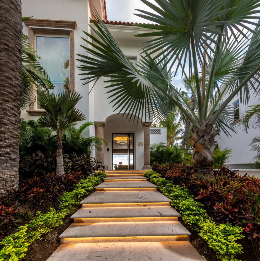 Cabo Luxury Villas Del Mar Villa 452 stands as one of the finest oceanfront estates in the prestigious Villas Del Mar community. Having undergone a meticulous recent remodel, the residence perfectly blends contemporary elegance with the iconic Palmilla aesthetic. As the only beachfront property currently available for sale in this exclusive enclave, it represents a singular market opportunity for the discerning buyer. – Villa 452, San Jose Corridor, San Jose Corridor, BS